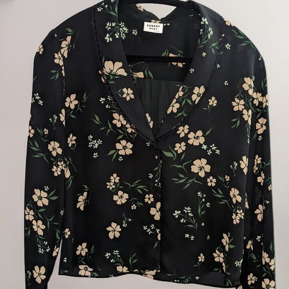 Sunday best blouse - Picture 1 of 3